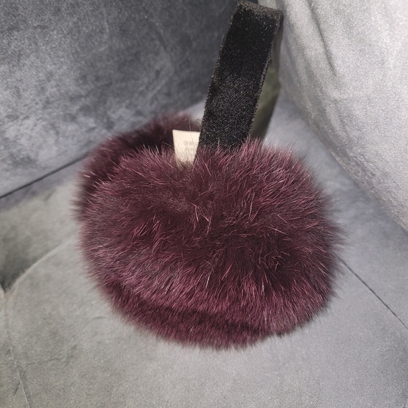 NWT Genuine Fox Fur Merlot Earmuffs Velvet Band - Picture 4 of 9